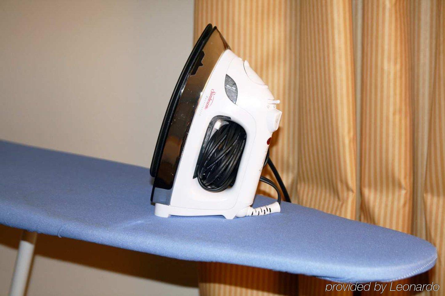 ハンプトン イン アビリーン エクステリア 写真