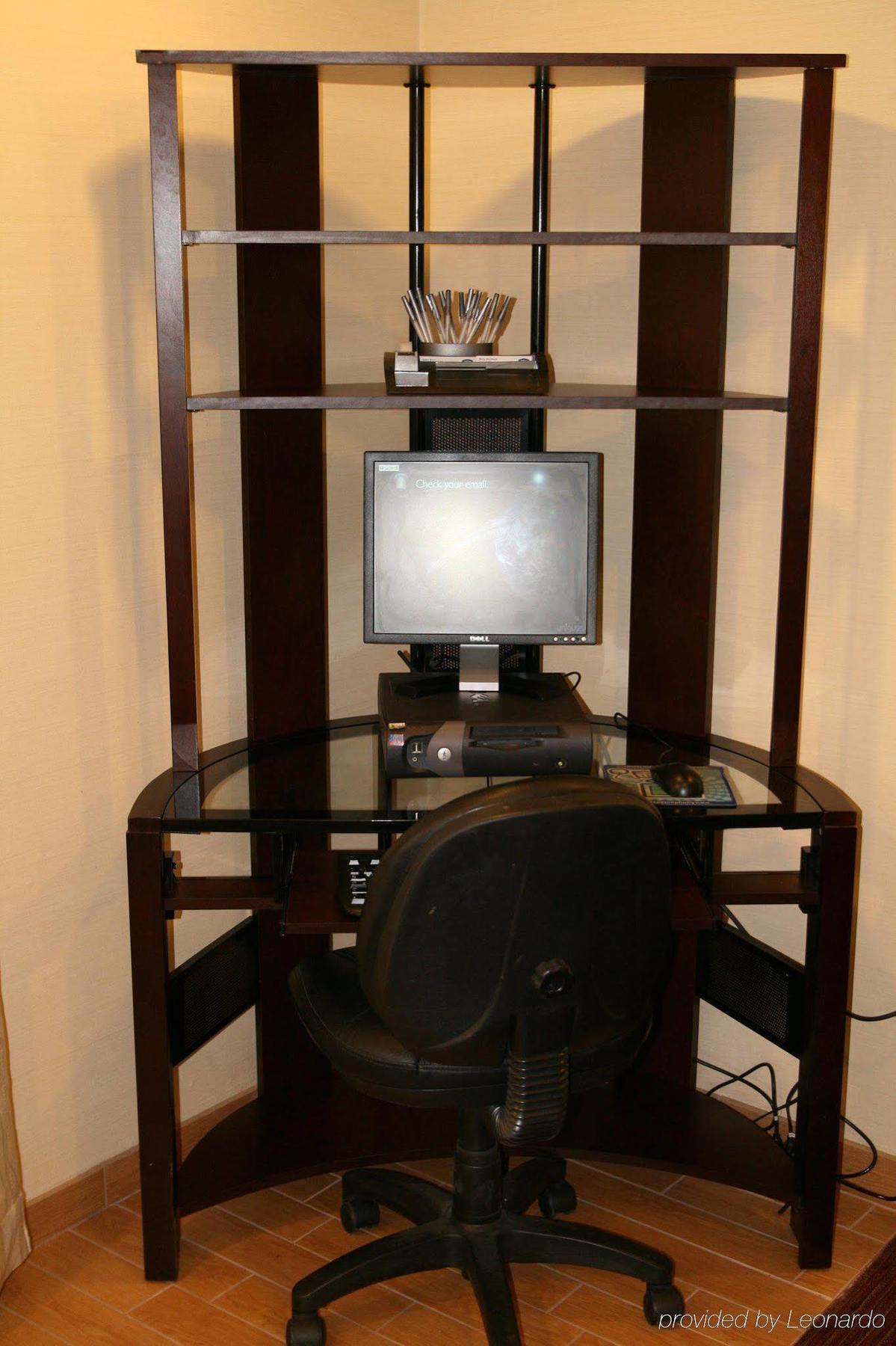 ハンプトン イン アビリーン エクステリア 写真